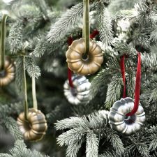 gold and silver bundt ornaments